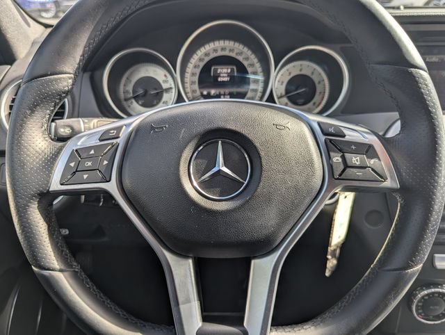 Used 2013 Mercedes-Benz C 250 Sedan image 20