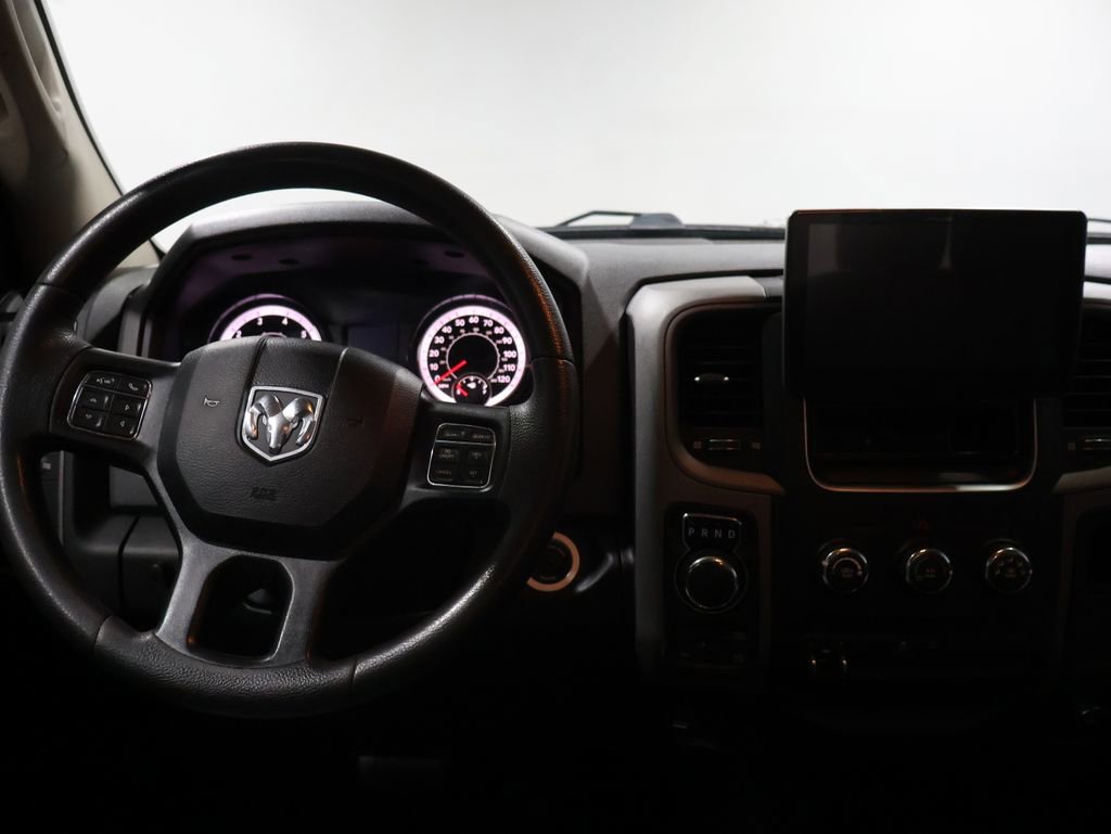 Used 2019 RAM 1500 Express w/ Express Value Package image 17