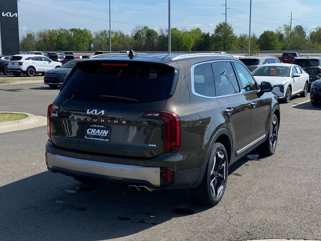 Certified 2025 Kia Telluride S AWD/4WD image 7