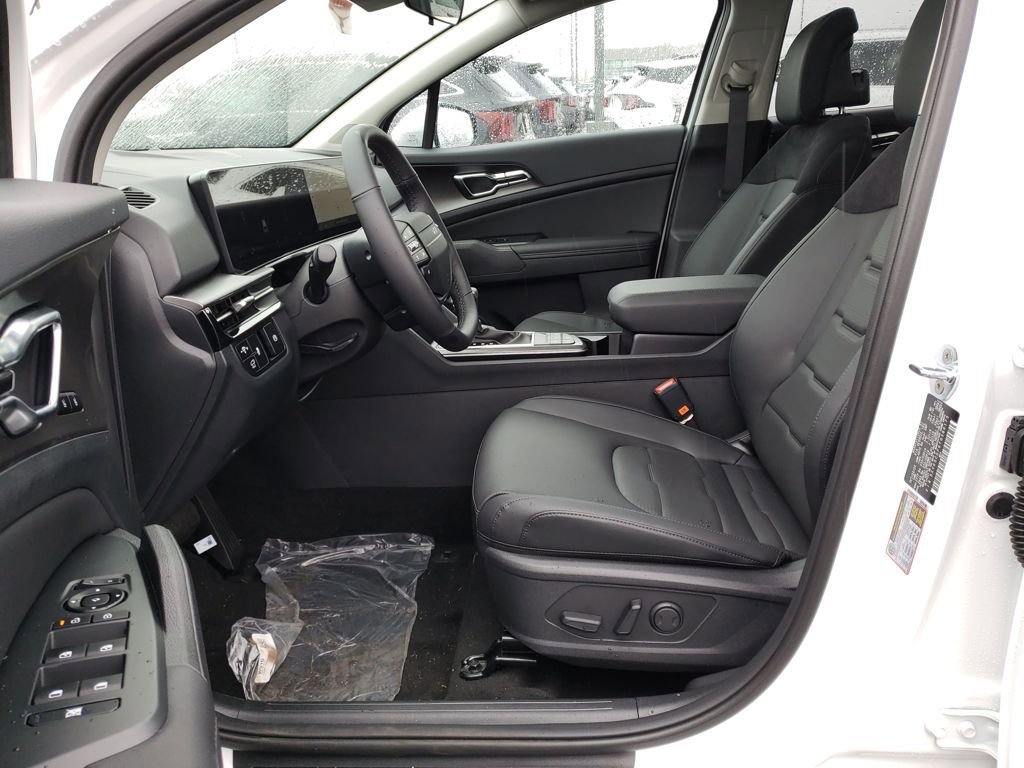 New 2026 Kia Sportage SX image 15