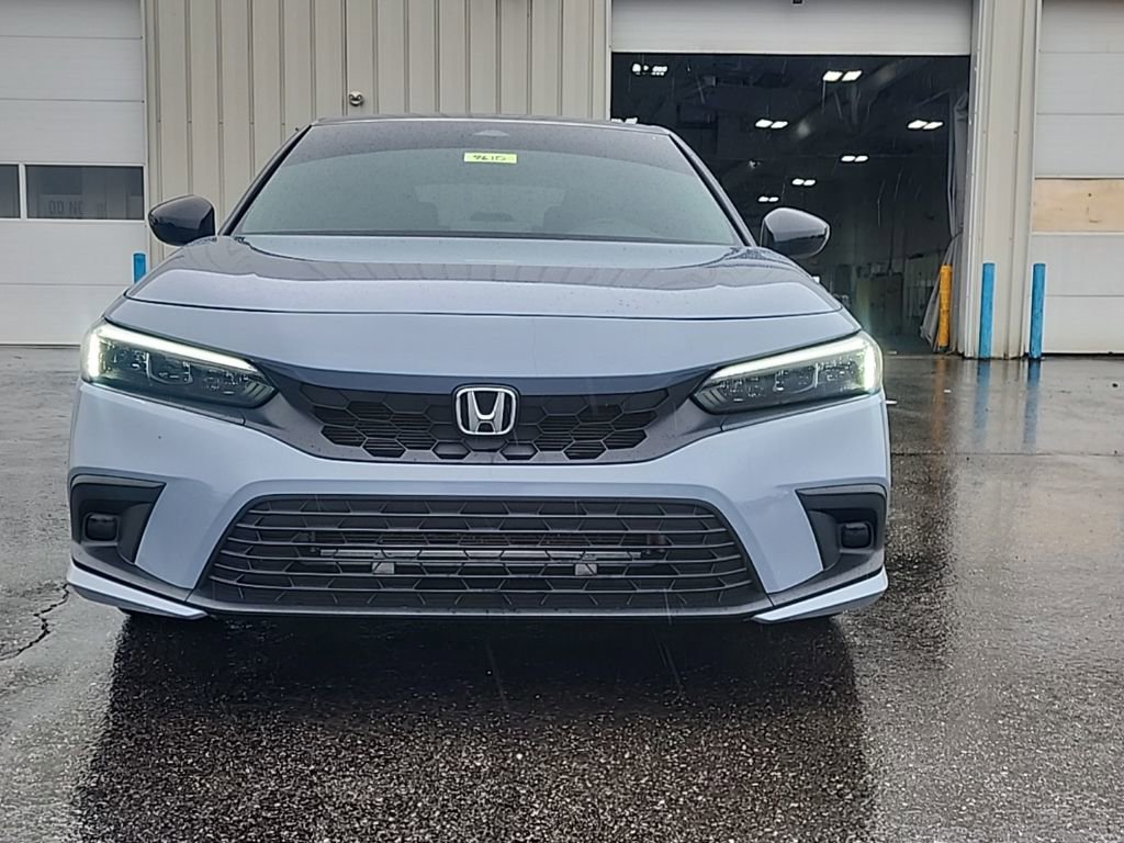 Used 2024 Honda Civic Sport image 2