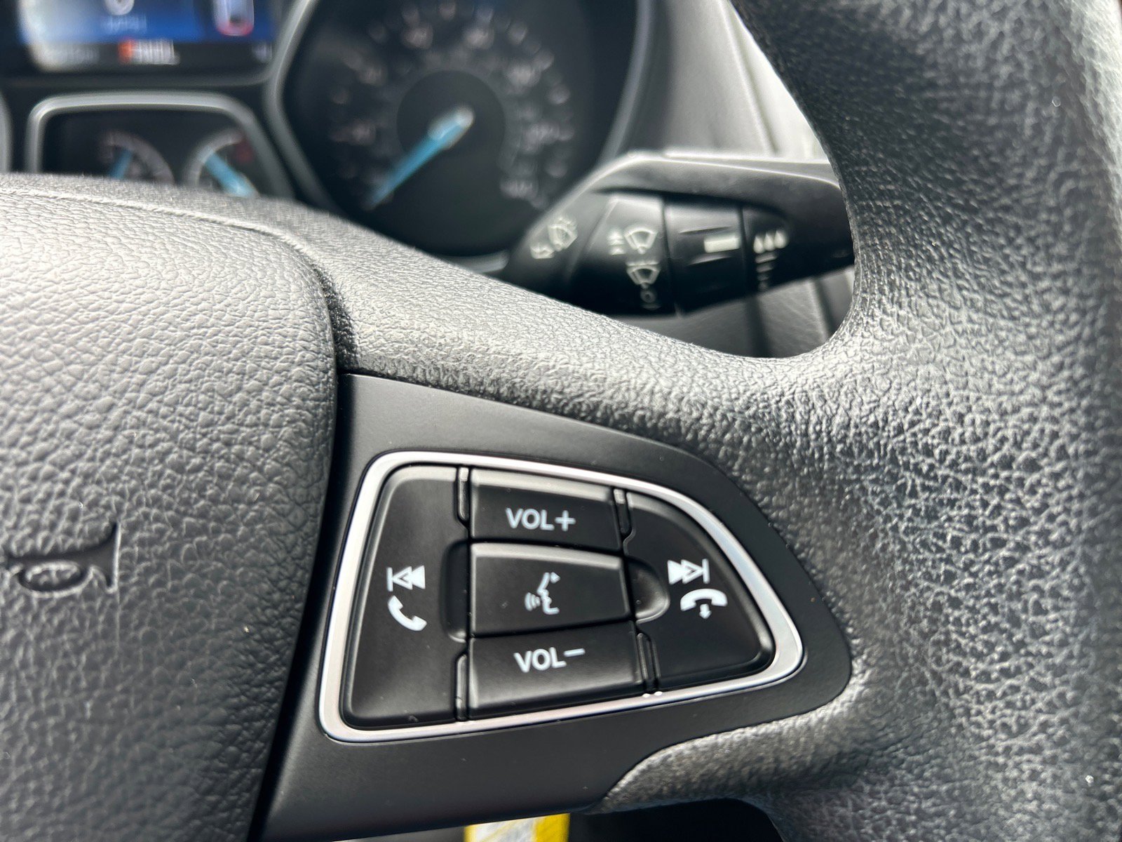 Certified 2018 Ford Focus SE image 22