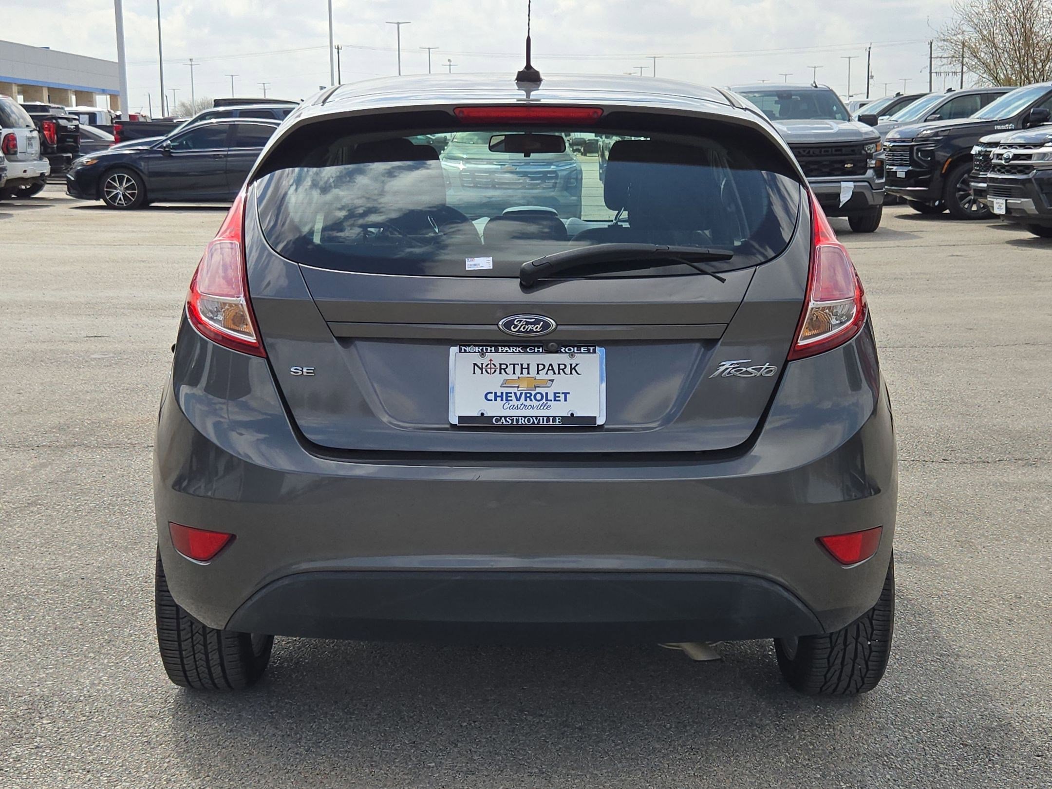 Used 2019 Ford Fiesta SE w/ Equipment Group 201A image 4