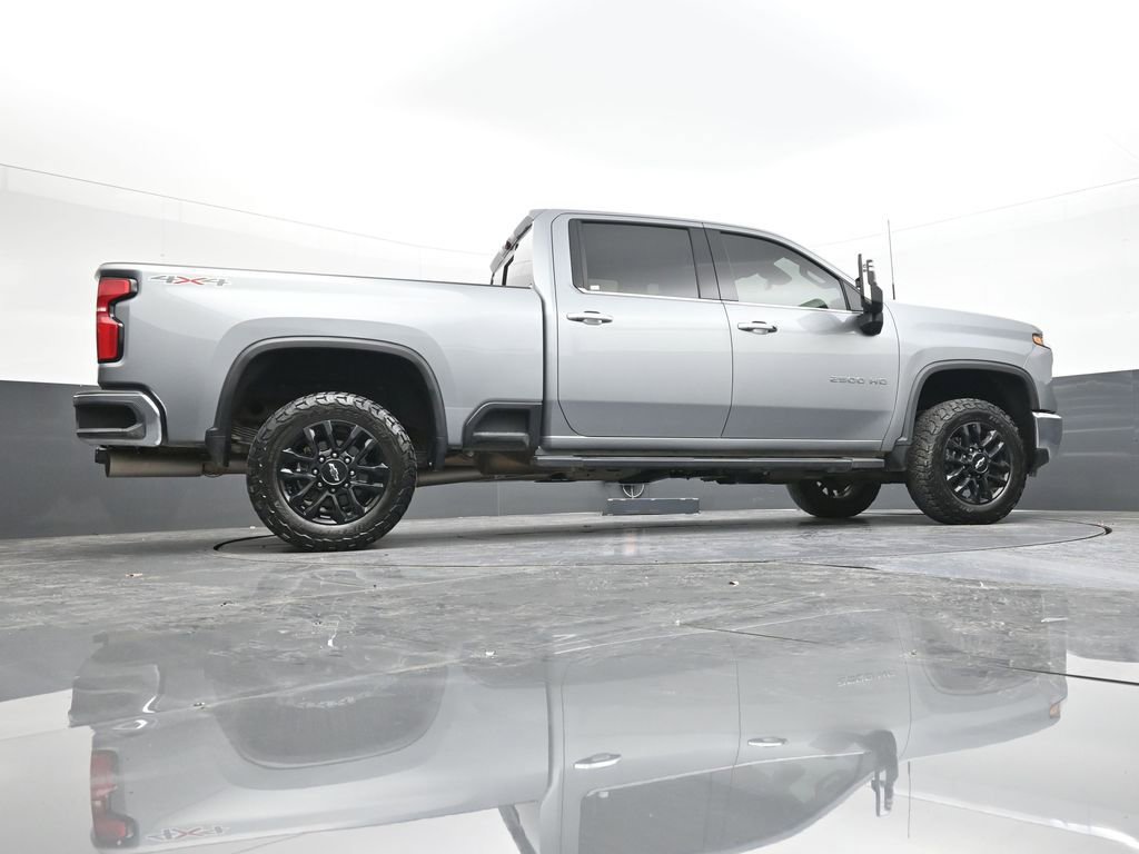 Used 2025 Chevrolet Silverado 2500 LTZ w/ LTZ Plus Package image 42
