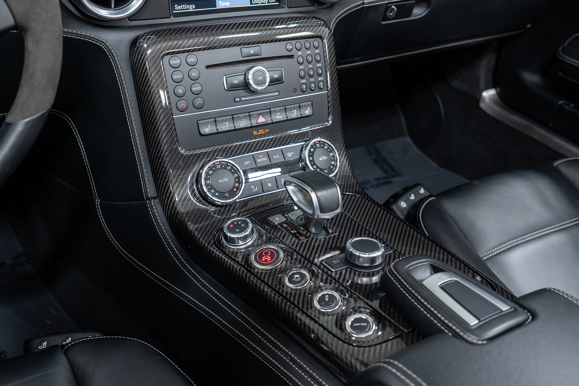 Used 2012 Mercedes-Benz SLS AMG Roadster image 26