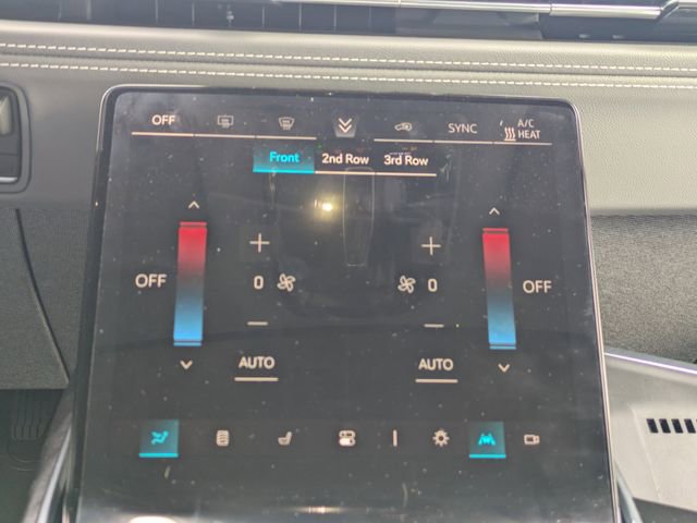 New 2026 Cadillac Escalade IQL Sport 1 w/ LPO, ONYX Package image 30