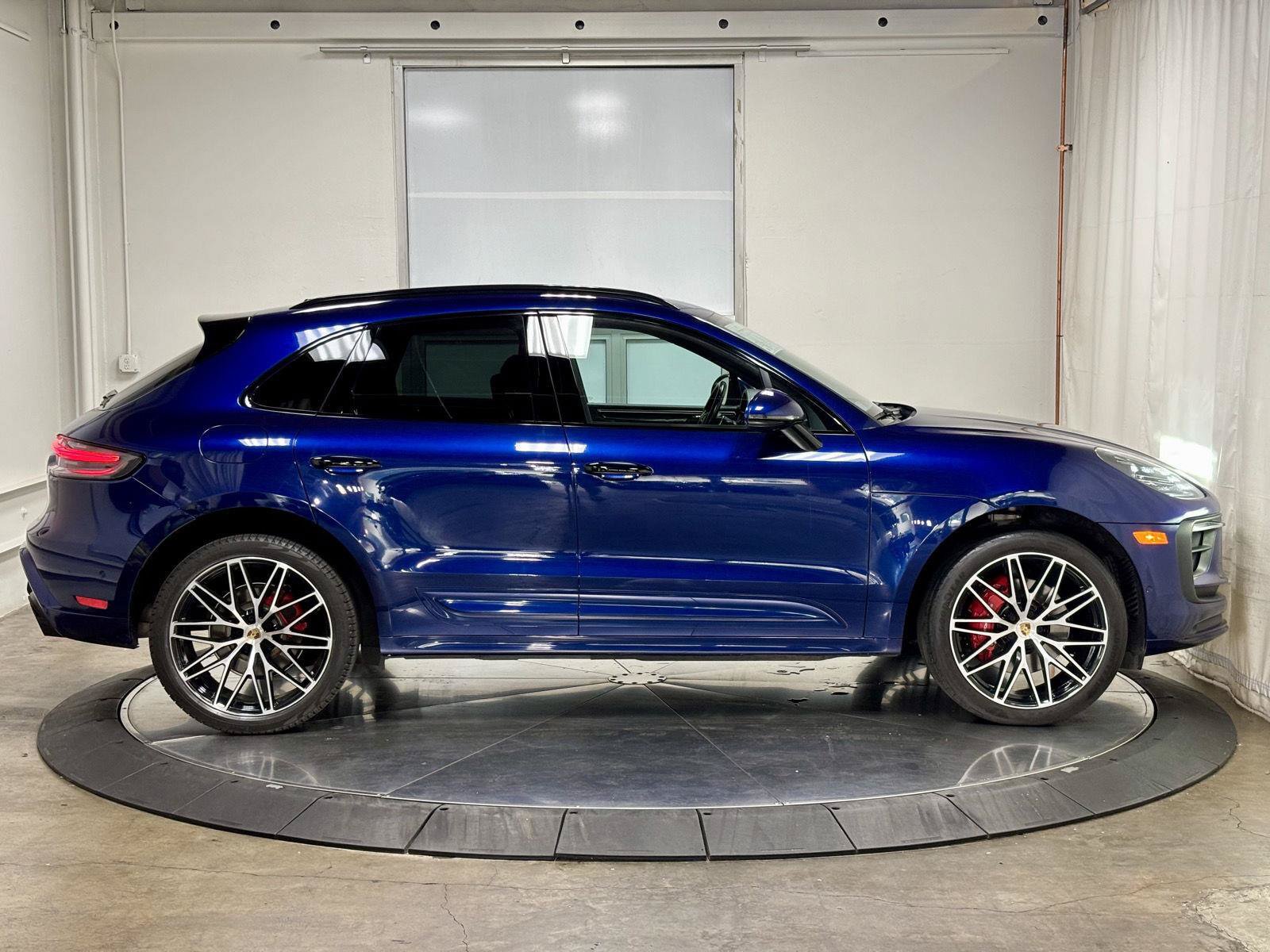 Used 2022 Porsche Macan S AWD/4WD image 10