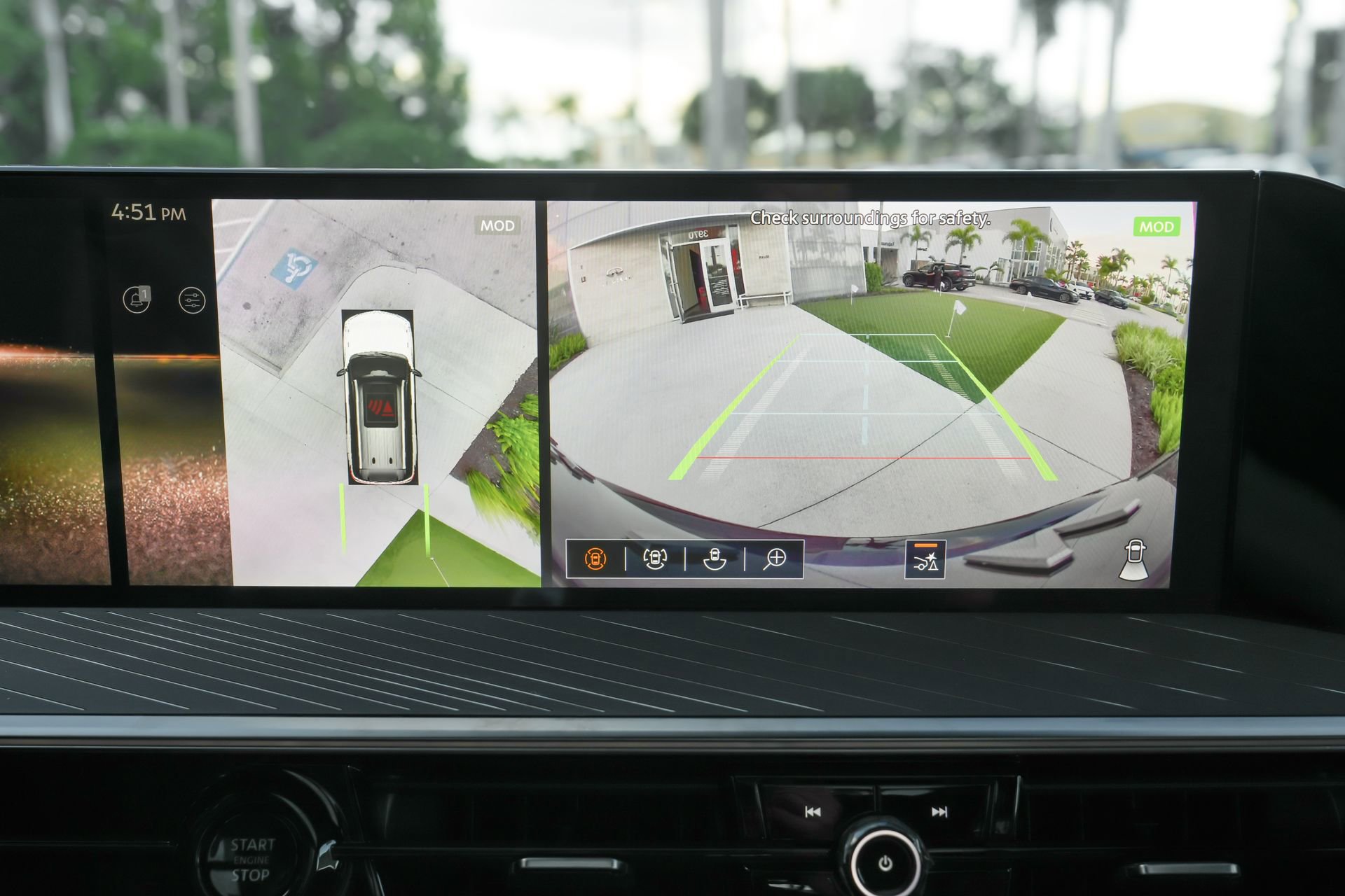 New 2026 INFINITI QX80 Autograph w/ Premium Cargo Package image 13