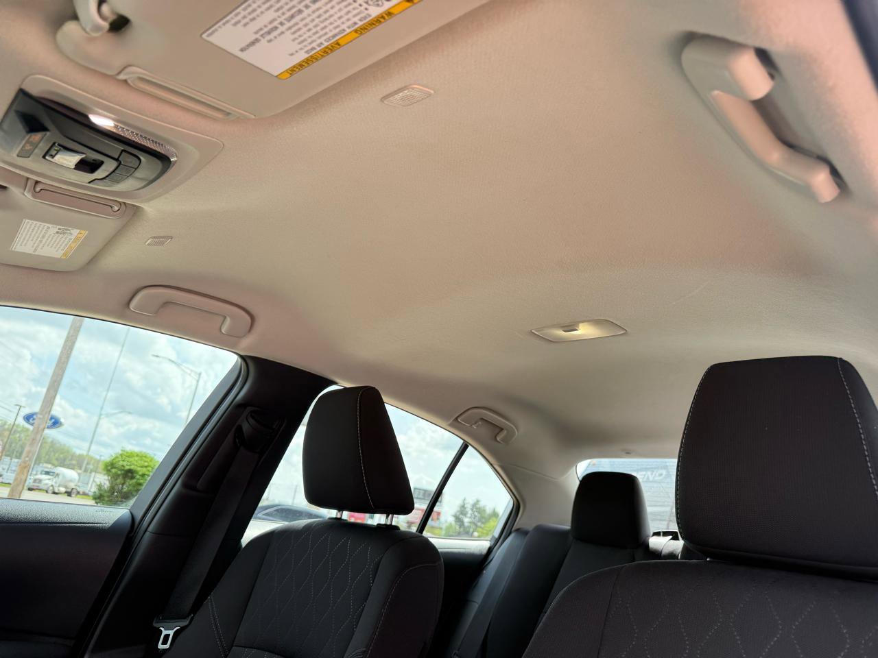 Used 2024 Toyota Corolla LE w/ LE Convenience Package image 15