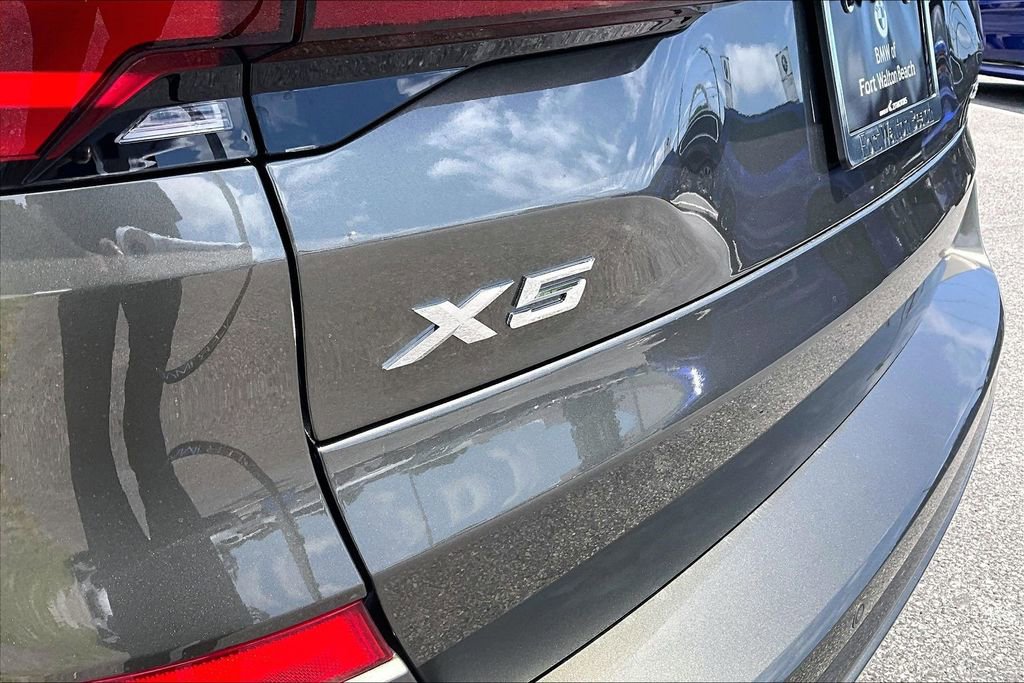 New 2026 BMW X5 xDrive50e w/ M Sport Package AWD/4WD image 15