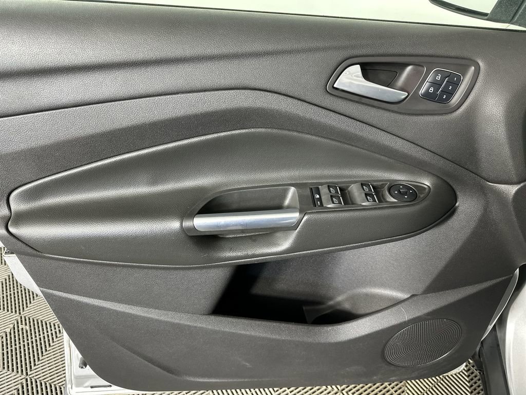 Used 2014 Ford Escape Titanium FWD image 22