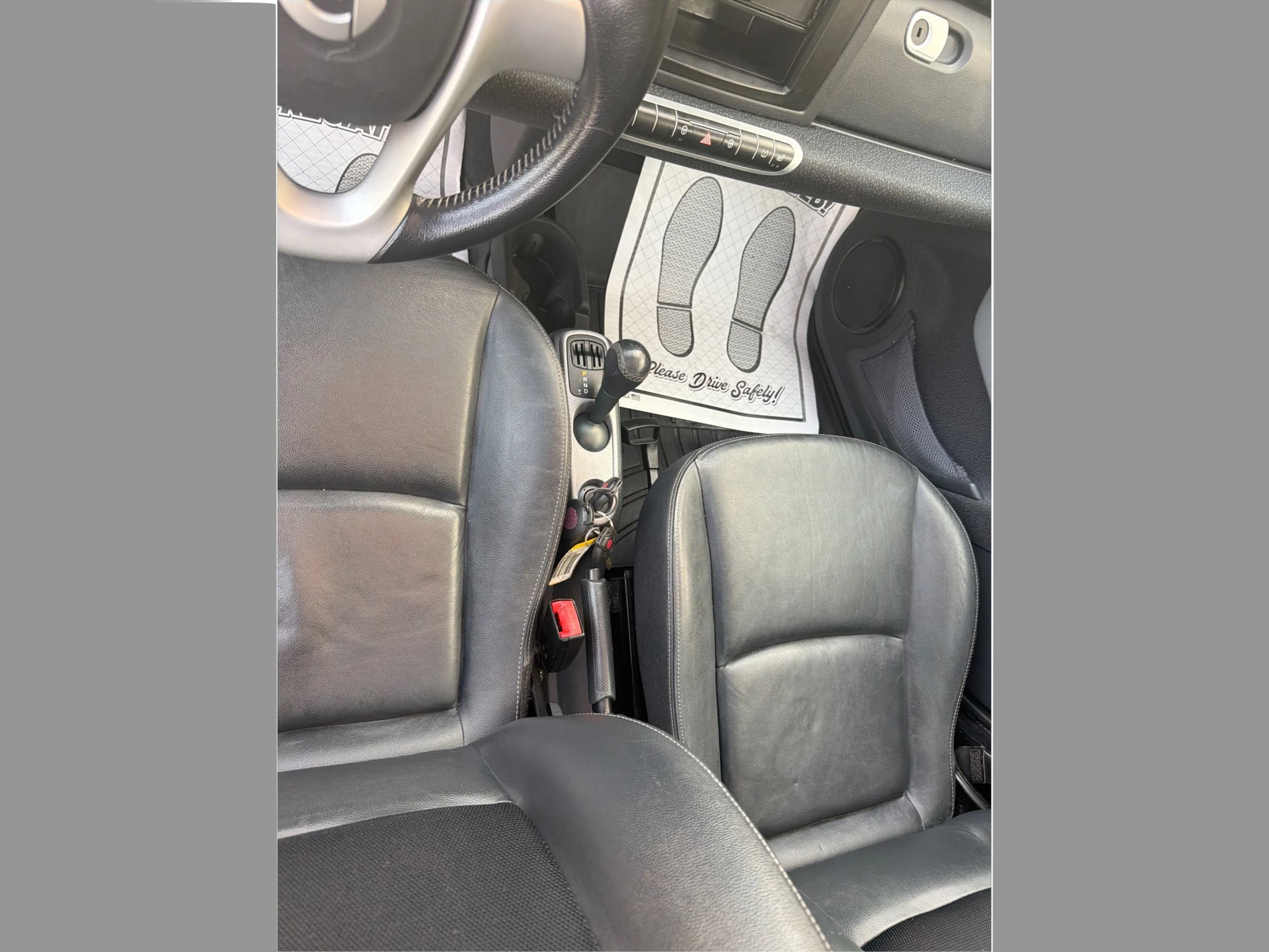 Used 2009 smart fortwo passion RWD image 21