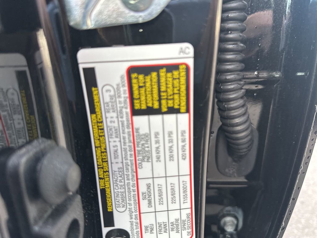 Certified 2025 Subaru Outback Premium AWD/4WD image 13