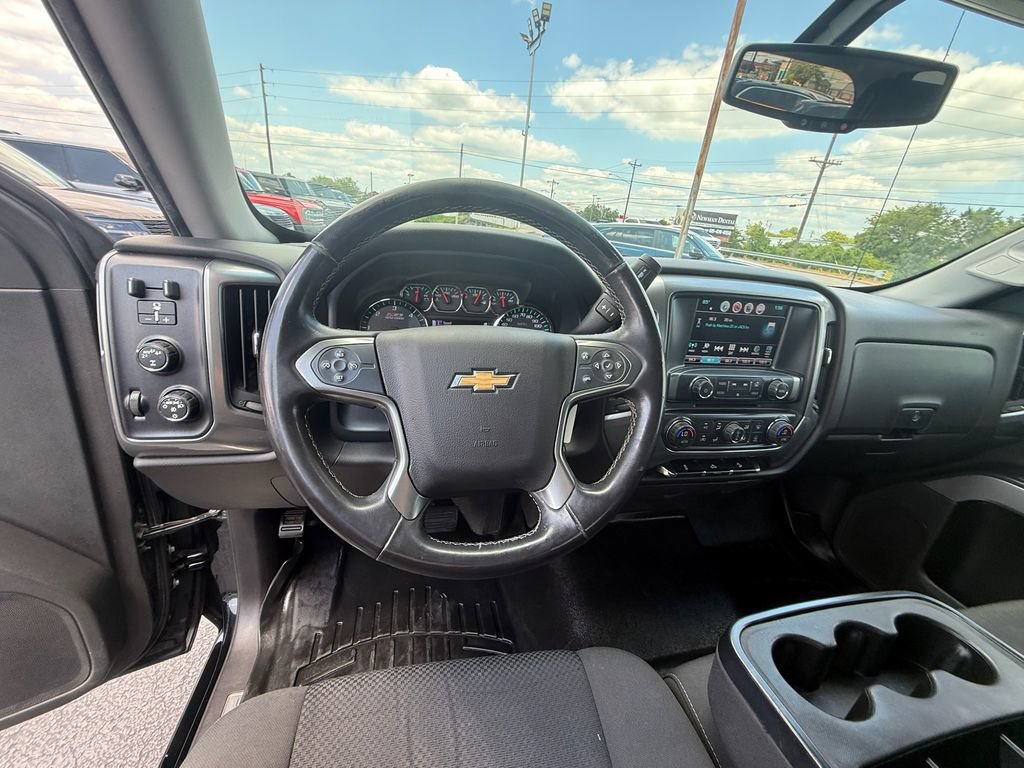 Used 2017 Chevrolet Silverado 1500 LT w/ All Star Edition AWD/4WD image 16