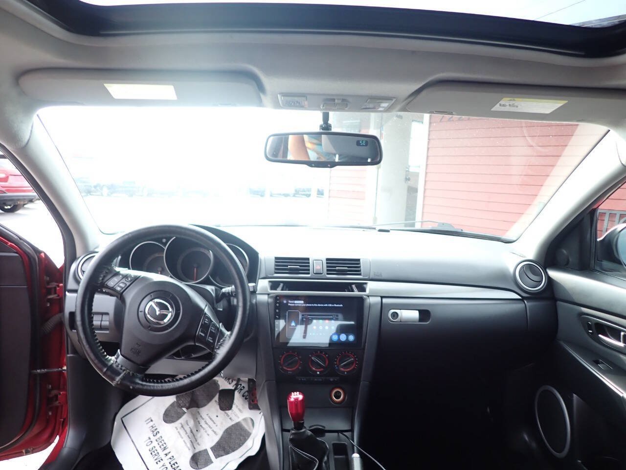 Used 2006 MAZDA MAZDA3 s FWD image 10