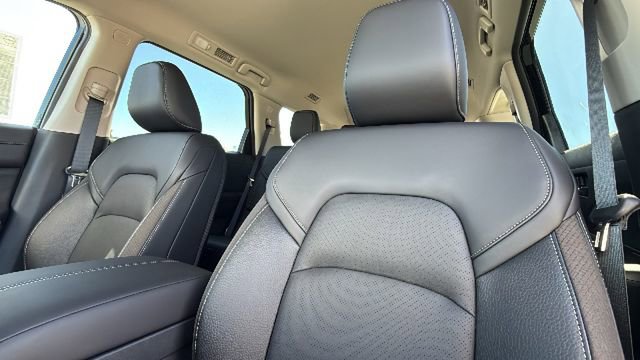 New 2026 Nissan Pathfinder SL image 11