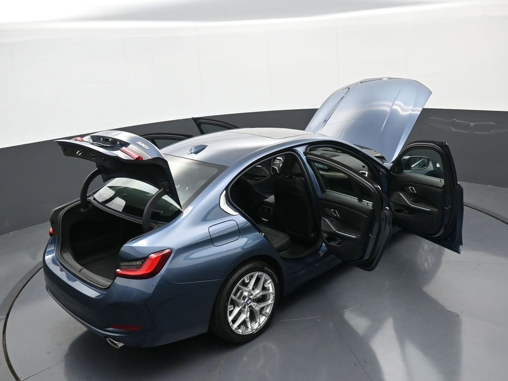 Used 2025 BMW 330i xDrive Sedan image 44