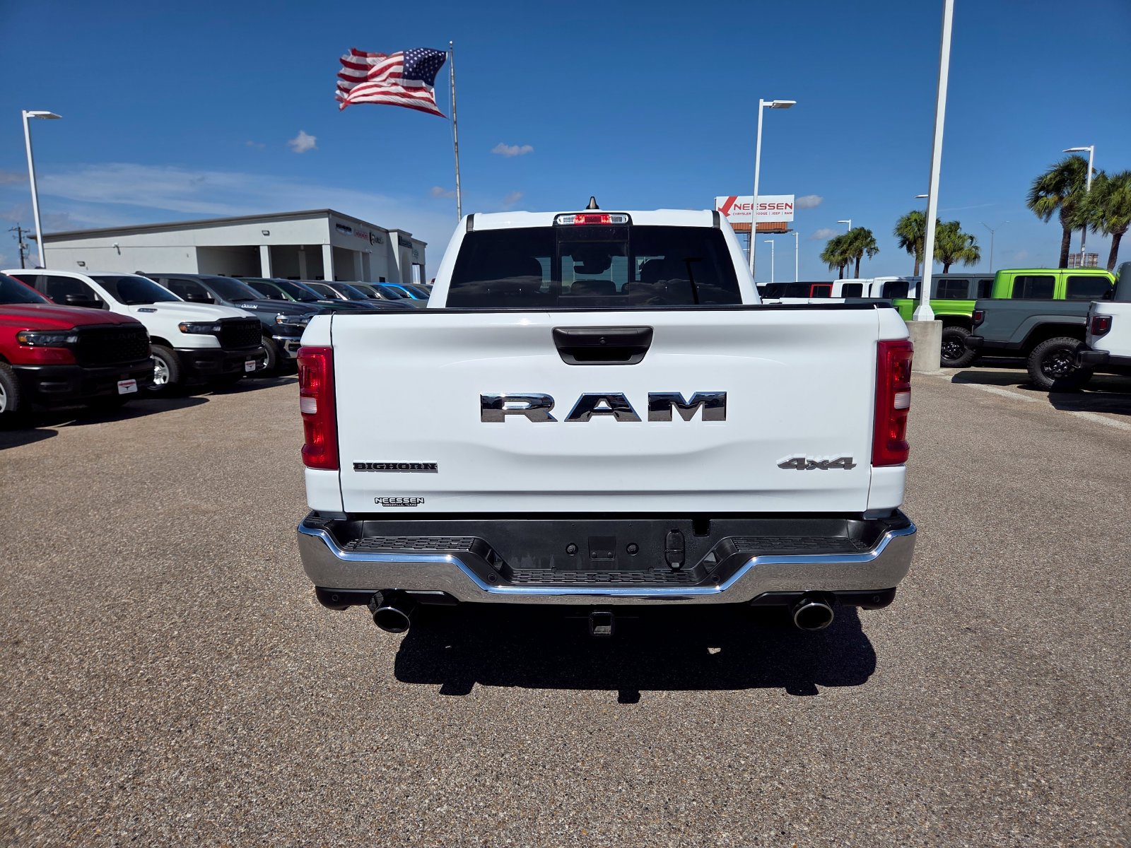 Used 2025 RAM 1500 Big Horn AWD/4WD image 8