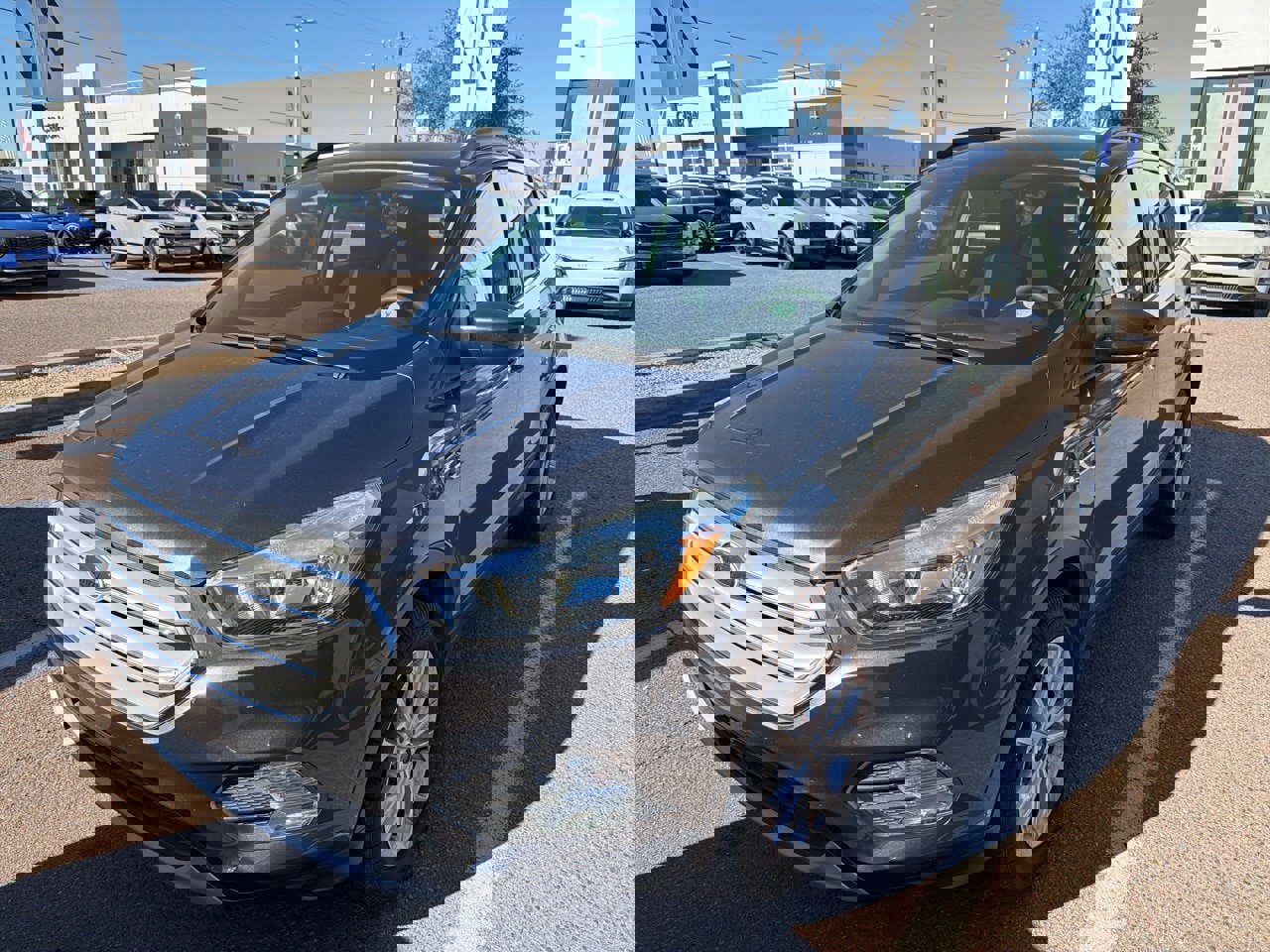 Used 2018 Ford Escape SE w/ SE Sync 3 Package image 8