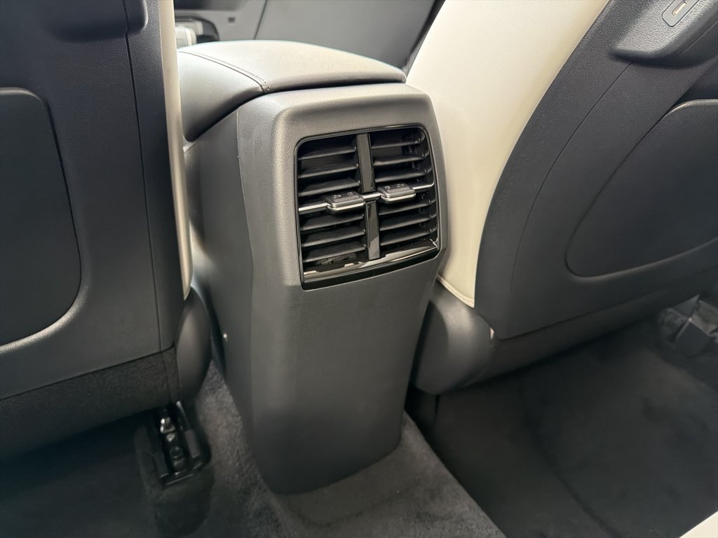 New 2026 Kia Niro EX FWD image 15
