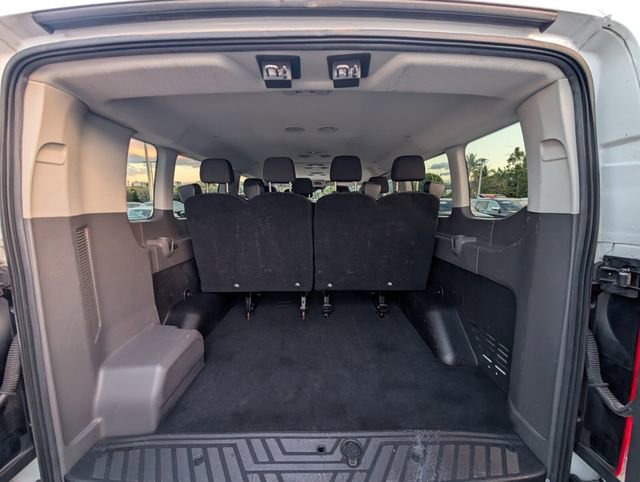 Used 2023 Ford Transit 350 XLT image 12