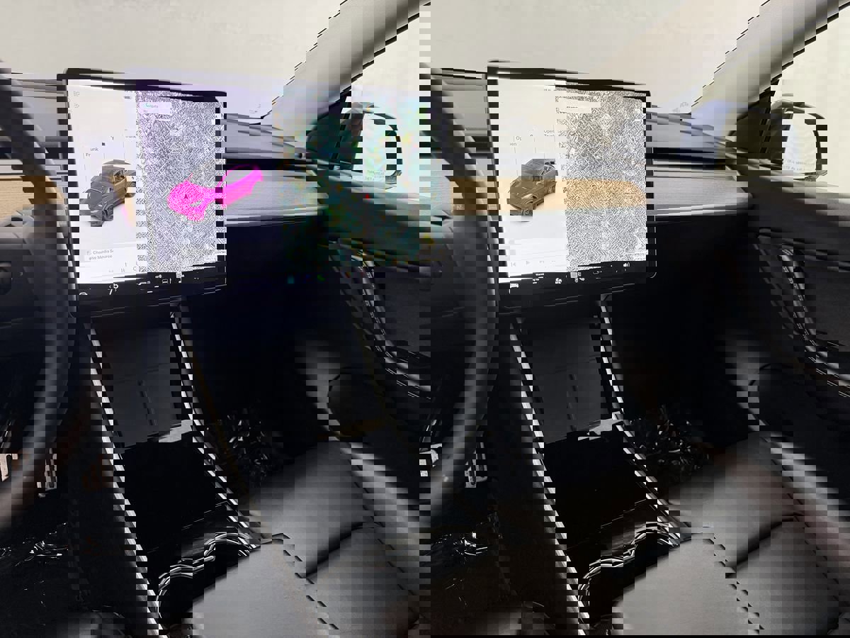 Used 2020 Tesla Model Y Long Range image 12