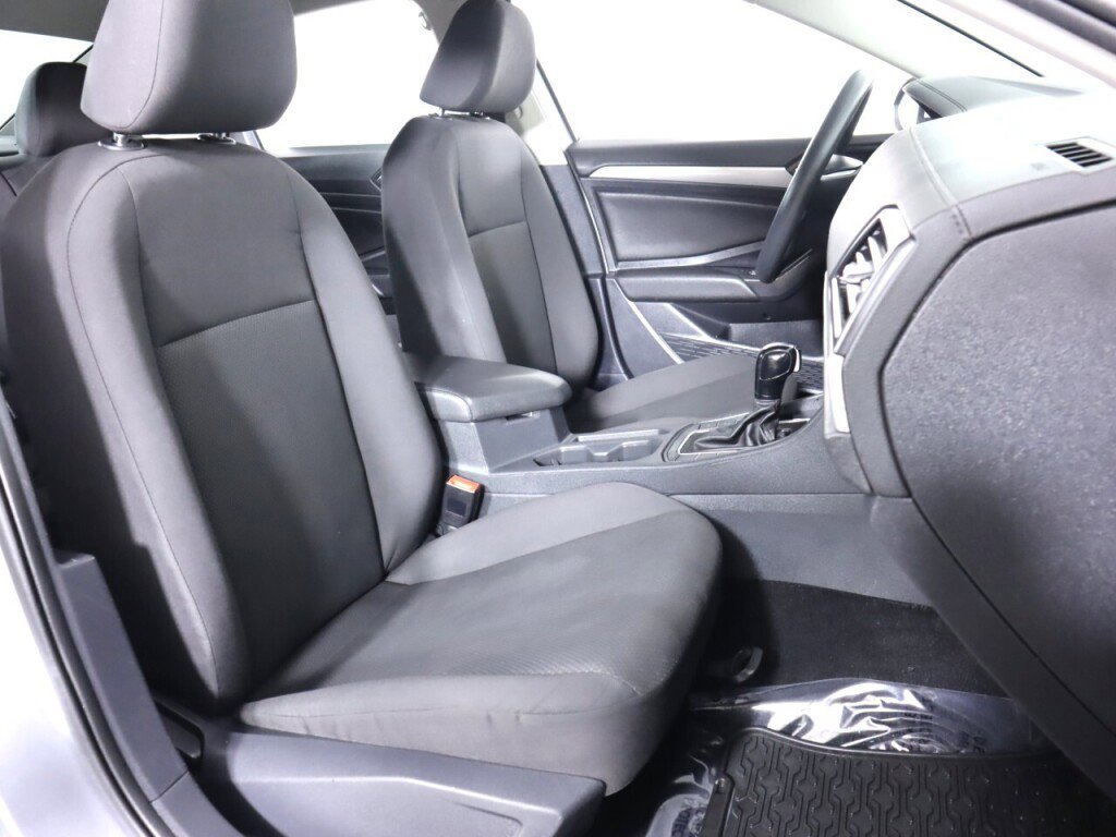 Used 2020 Volkswagen Jetta S w/ Driver Assistance Package image 34