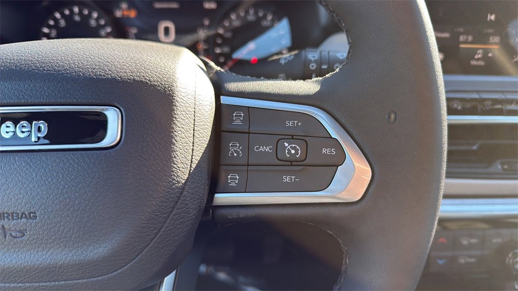 New 2026 Jeep Compass Limited image 32