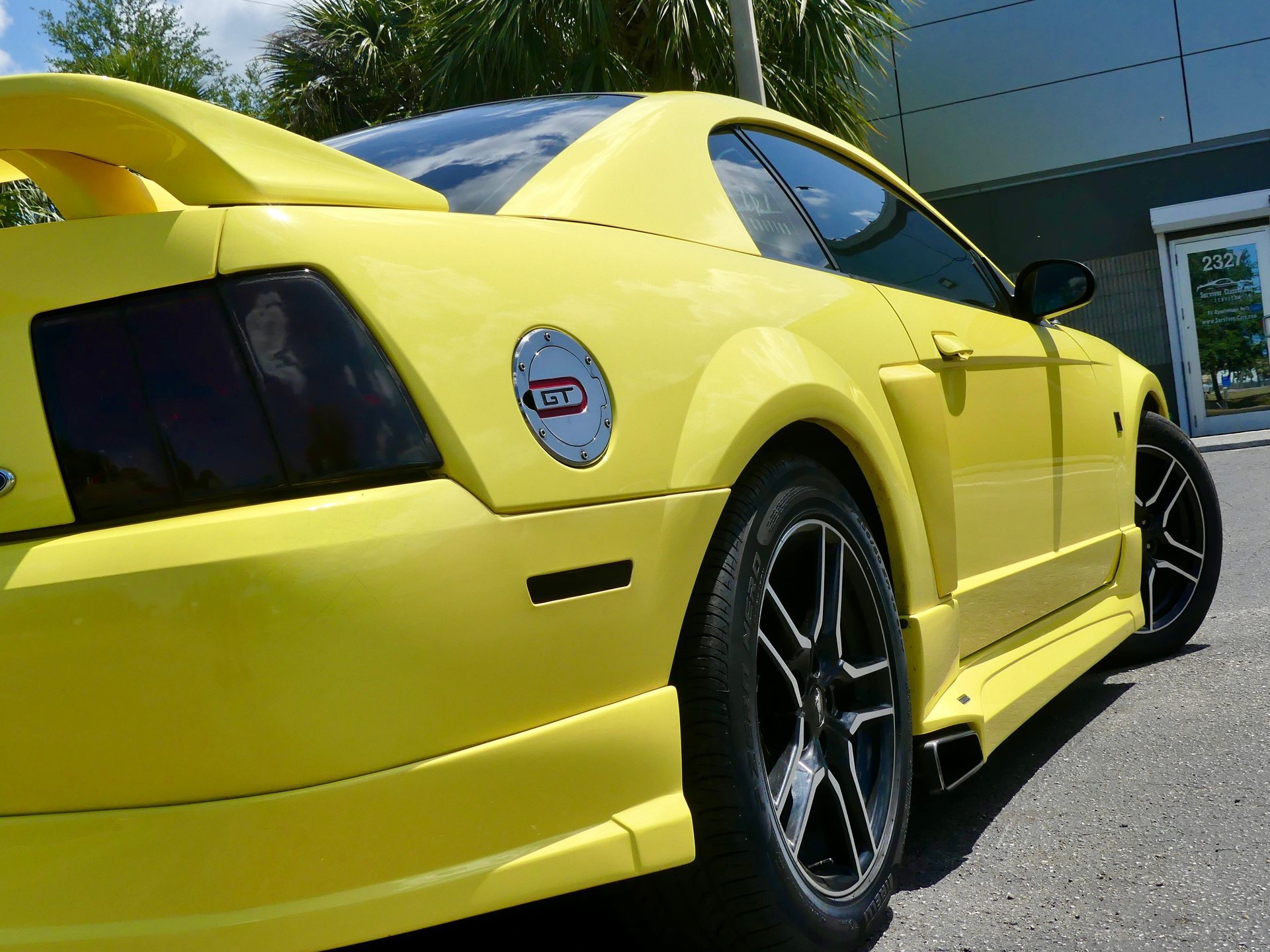 Used 2001 Ford Mustang GT RWD image 92