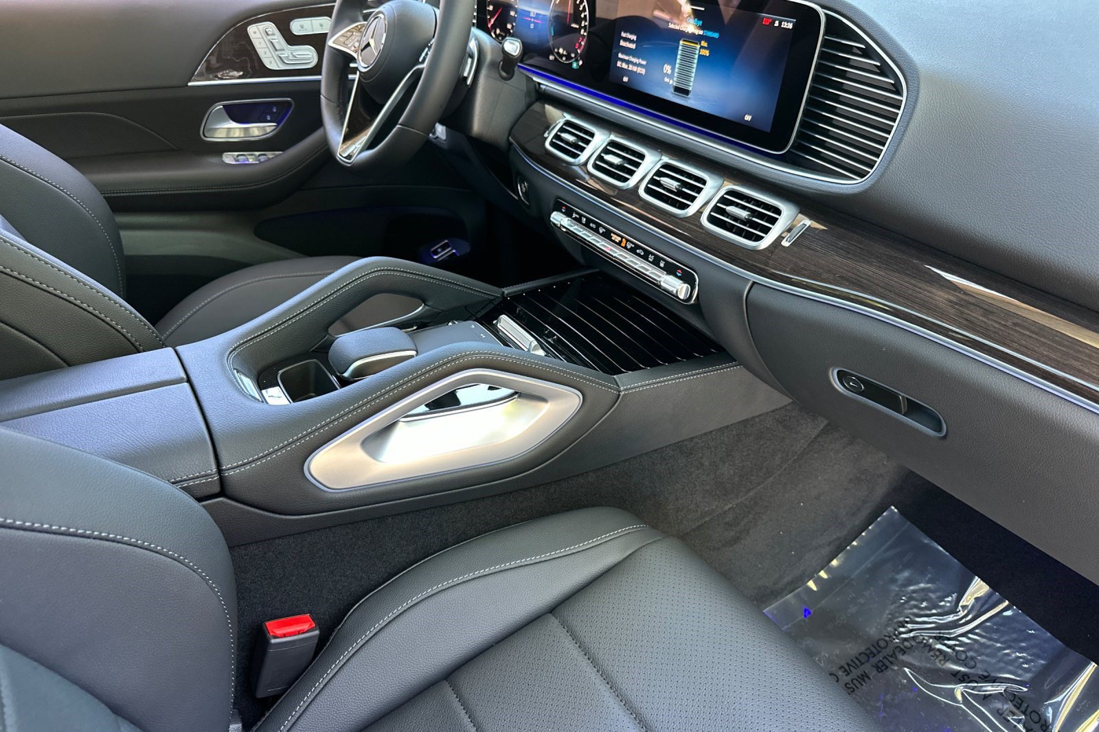 New 2026 Mercedes-Benz GLE 450e 4MATIC image 27