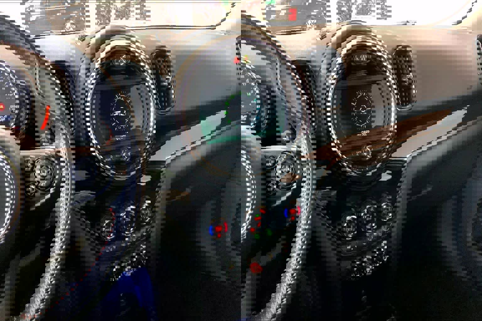 Used 2020 MINI Cooper Countryman S w/ Convenience Package image 7