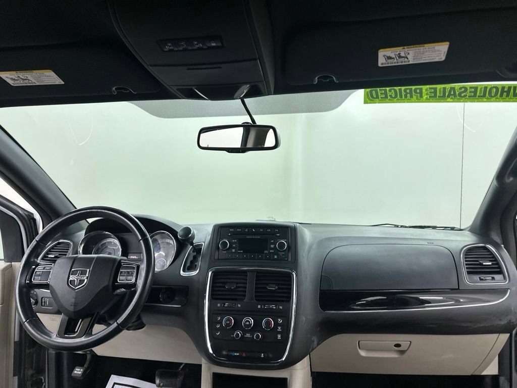 Used 2017 Dodge Grand Caravan SXT FWD image 22