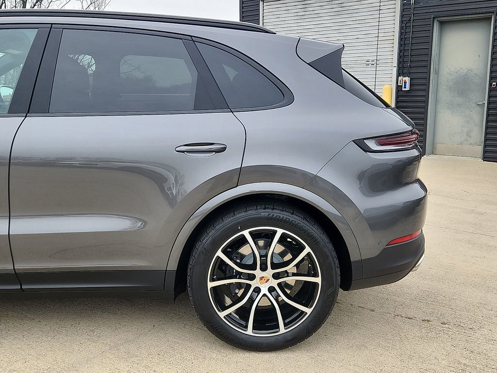 New 2026 Porsche Cayenne image 7