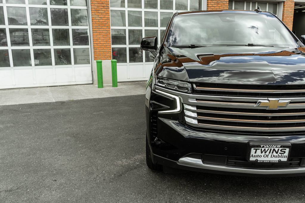 Used 2023 Chevrolet Tahoe High Country AWD/4WD image 40