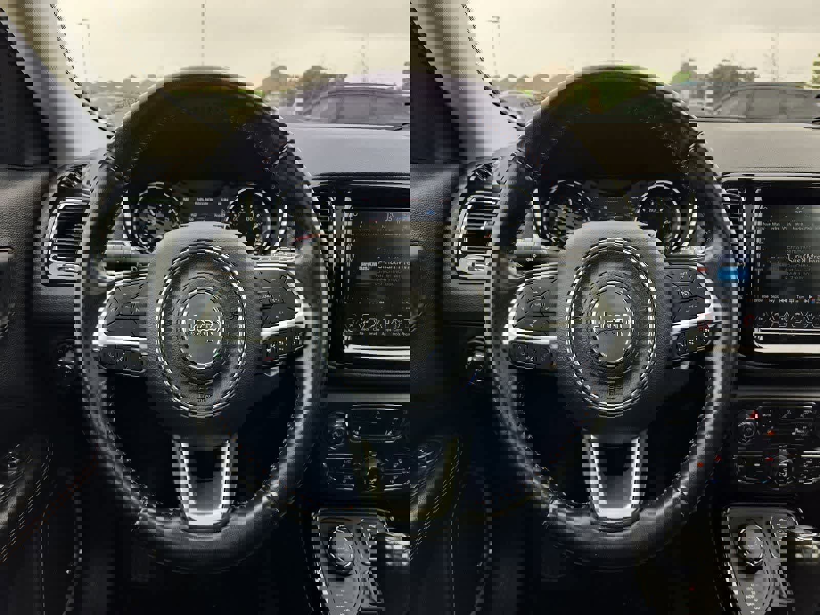 Used 2021 Jeep Compass Limited w/ Sun and Sound Group image 23