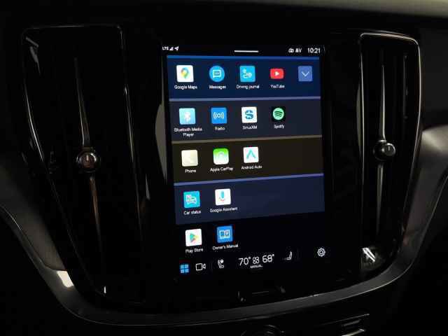 Certified 2023 Volvo S60 B5 Plus w/ Climate Package image 25