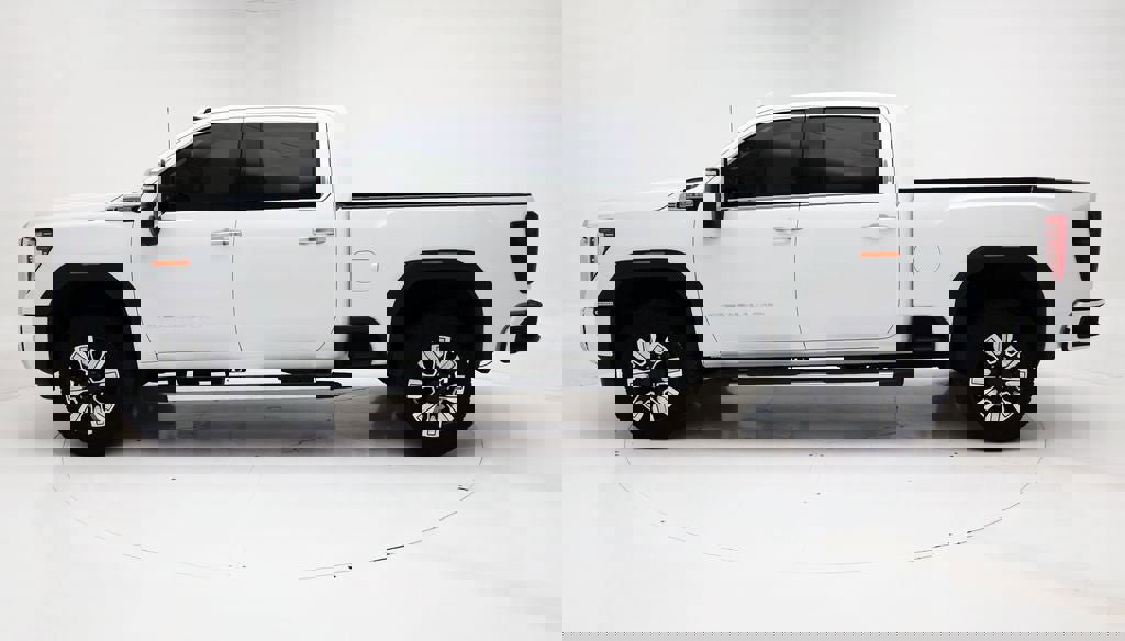 Used 2024 GMC Sierra 2500 Denali w/ Denali Reserve Package image 7