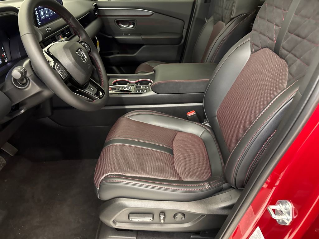 New 2026 Honda Pilot Black Edition image 20