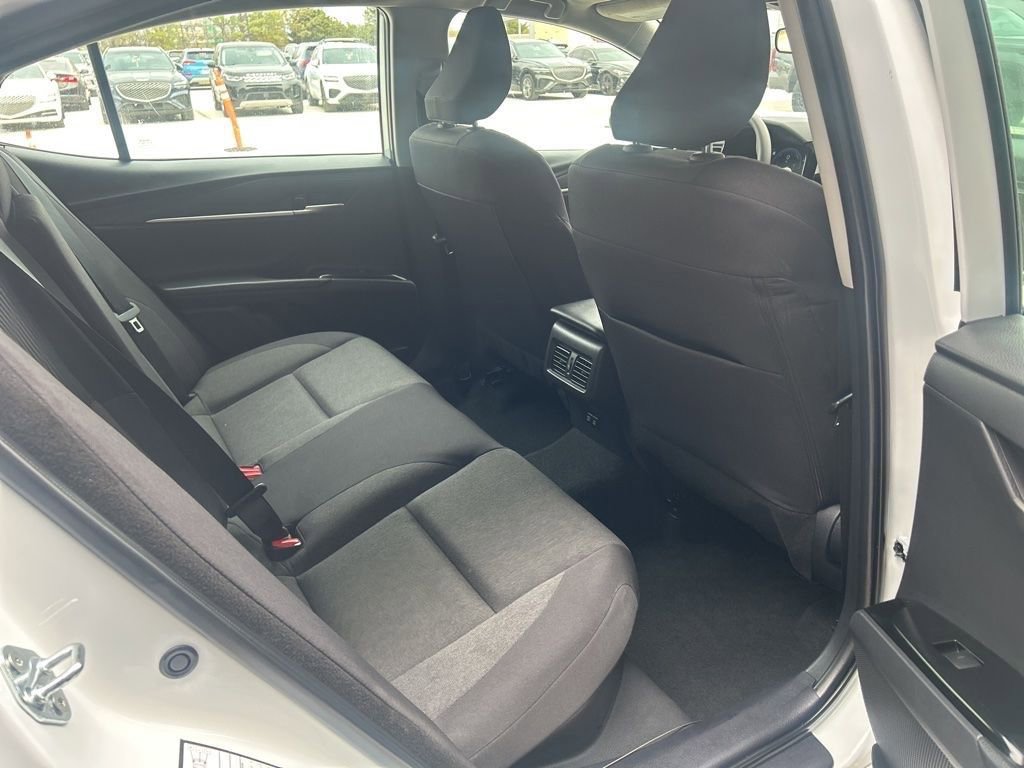 Used 2025 Toyota Camry LE image 15