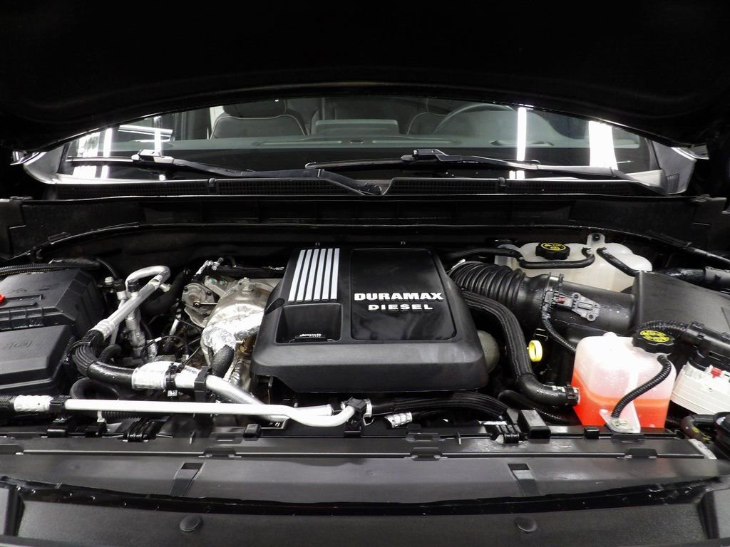 Used 2023 GMC Yukon SLT w/ Max Trailering Package image 31