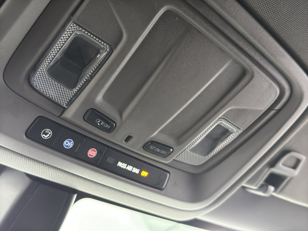 Used 2020 Chevrolet Silverado 1500 LT image 26