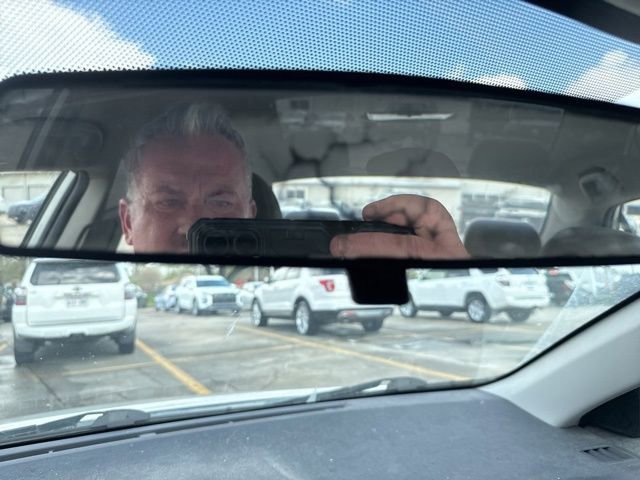 Used 2011 Toyota Corolla LE image 32