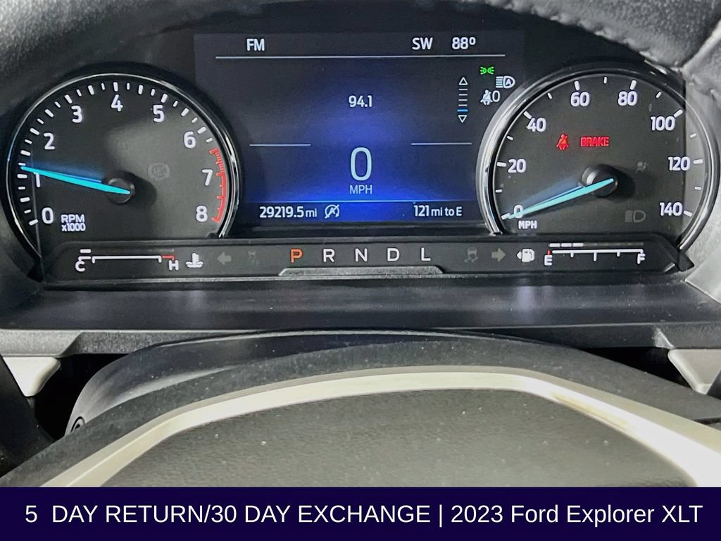 Certified 2023 Ford Explorer XLT w/ Equipment Group 202A AWD/4WD image 16