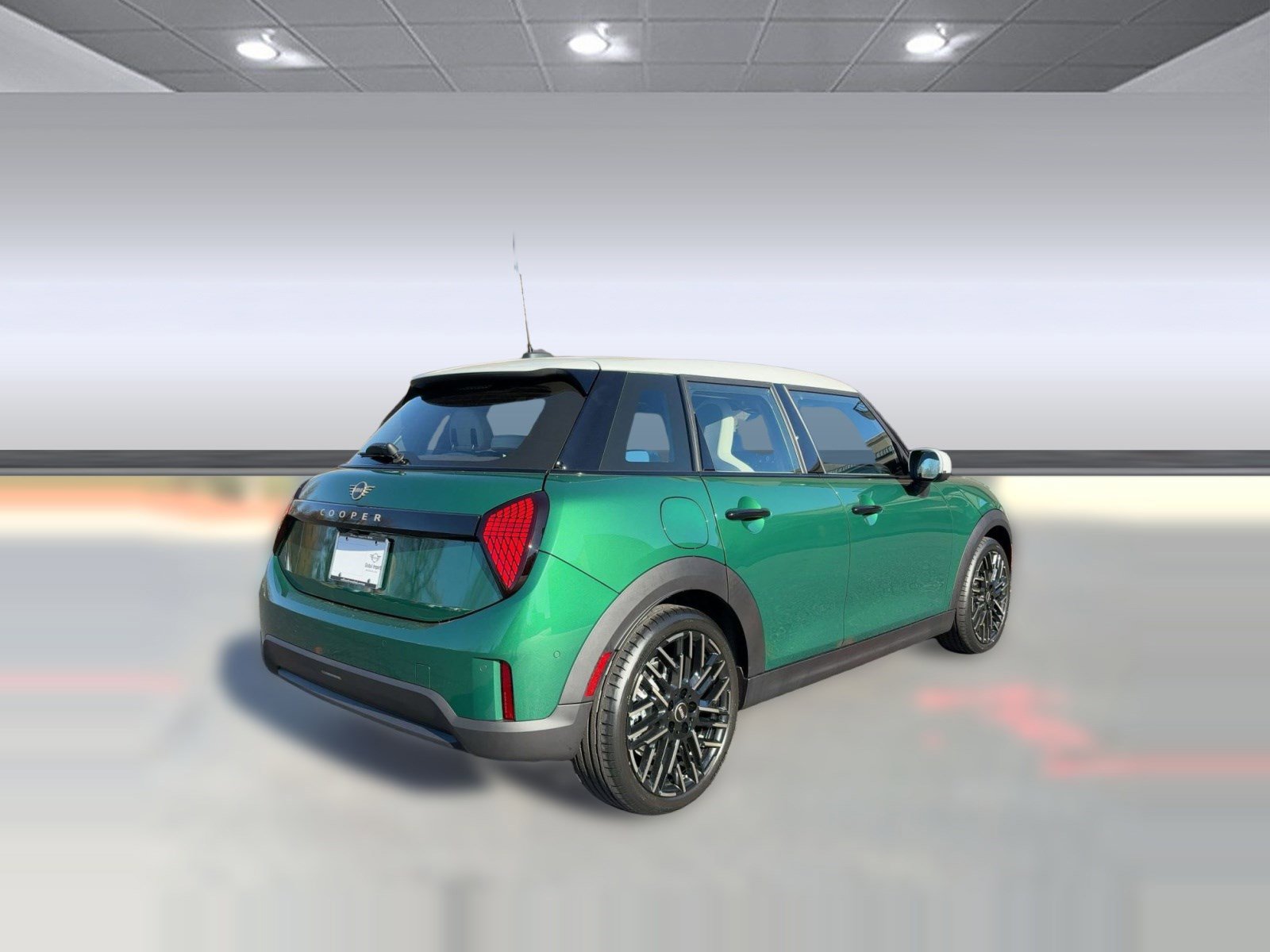New 2026 MINI Cooper 4-Door Hardtop image 9