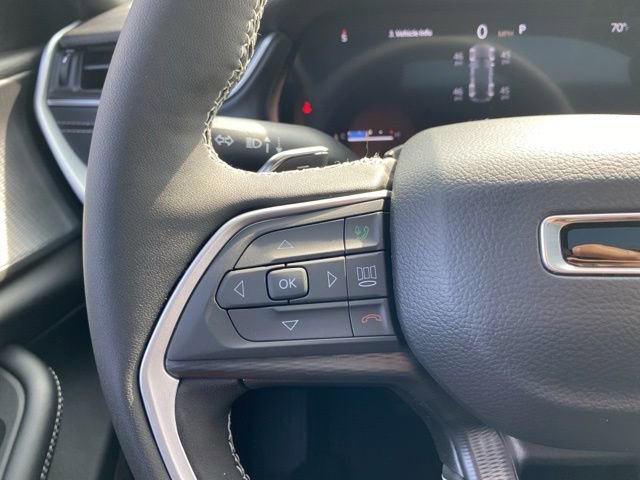 New 2025 Jeep Grand Cherokee Laredo X w/ Luxury Tech Group I image 16