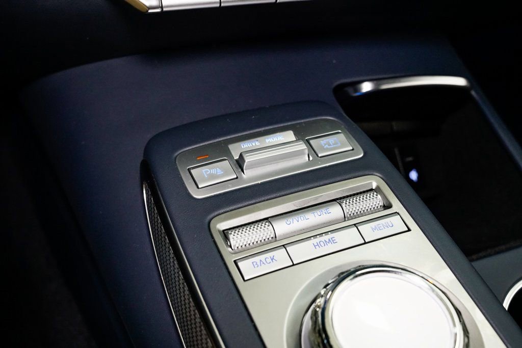 Used 2024 Genesis GV70 3.5T Sport image 19