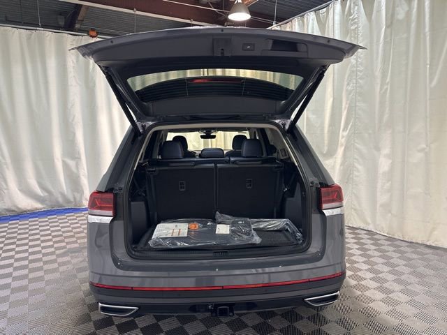 New 2026 Volkswagen Atlas SE image 39