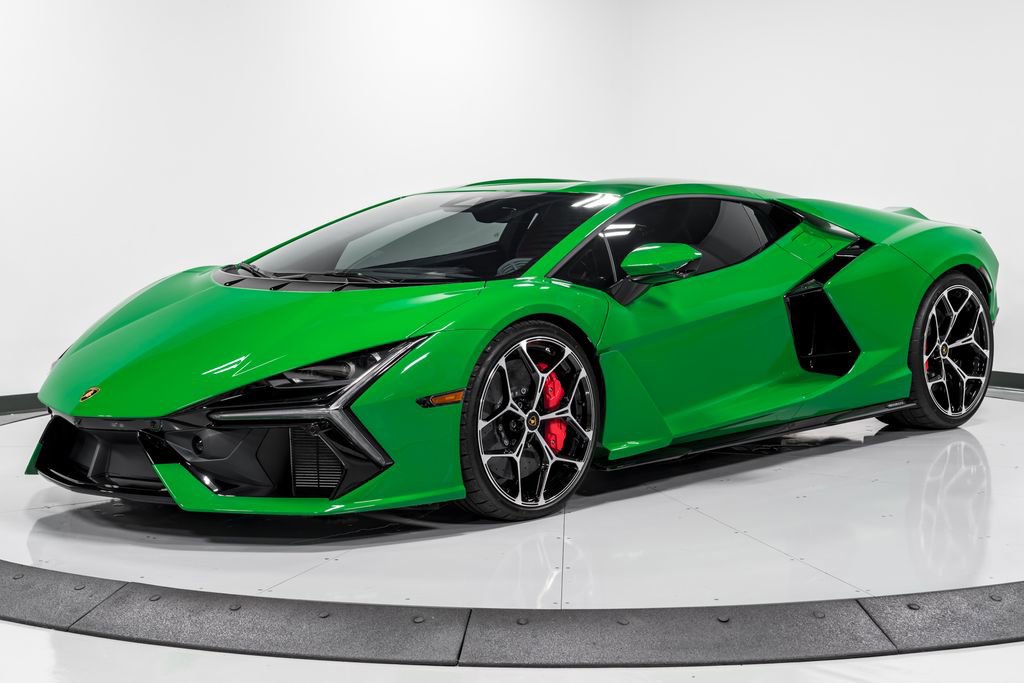 Used 2024 Lamborghini Revuelto image 7