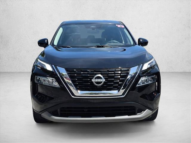 Used 2023 Nissan Rogue SV FWD image 2