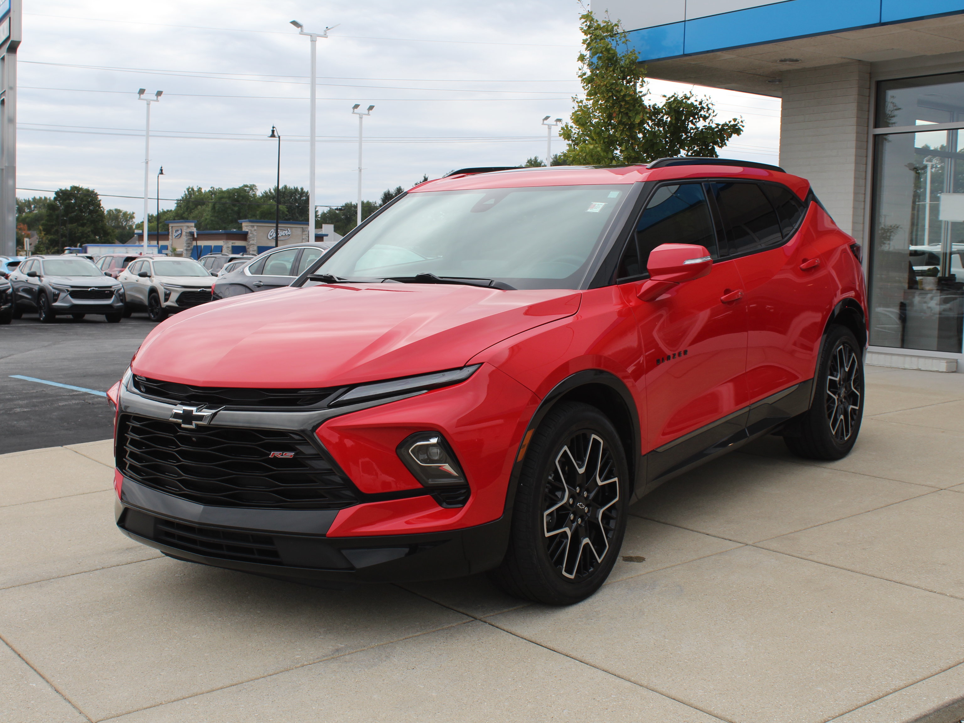 Used 2023 Chevrolet Blazer RS w/ Driver Confidence II Package AWD/4WD image 10